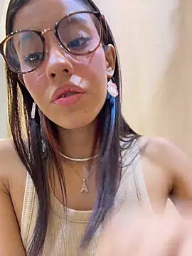 Alejandra_ospina - PANTY OFF + DESTROY MY PUSSY IN PUBLIC