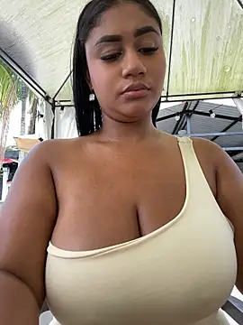 NayTorres - FUCK ME SO HARD IN PUBLIC