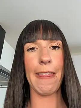Lola_tentatiion