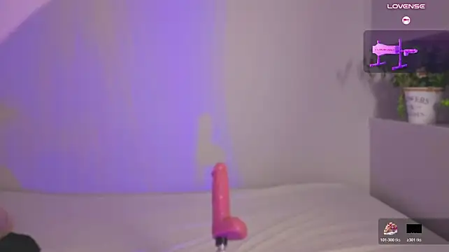 CandelaCool_ - Lick + suck both niples🥵