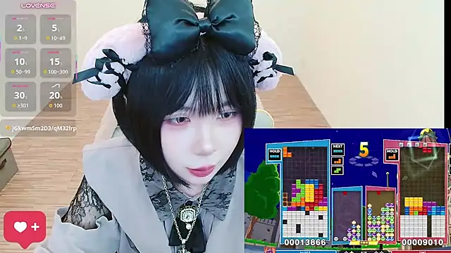JOJOSAMA0813 - 穿情趣衣播到下班