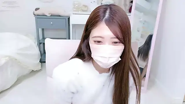 Yua-channel_ - 上の服ぽい♡