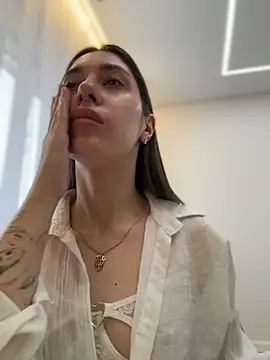 BOOMFOXY - 🌿Squeezing nipples  WOW!🍒