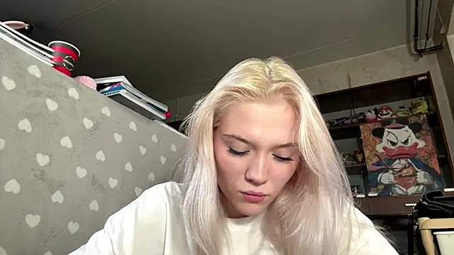 ChantellBuist - Play with a finger in mouth