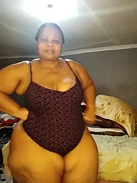 Bbw255 - clapp my ass and dance nude