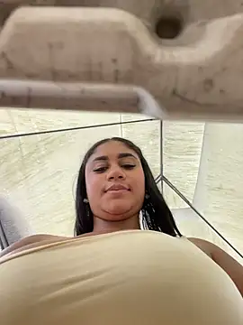NayTorres - FUCK ME SO HARD IN PUBLIC