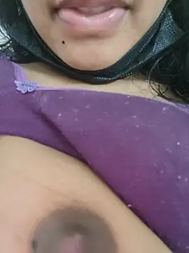 Anvikamallutamil - Cucumber in pussy cum show