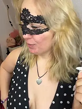 -CurvySecret- - 😈 Toy Control 5min