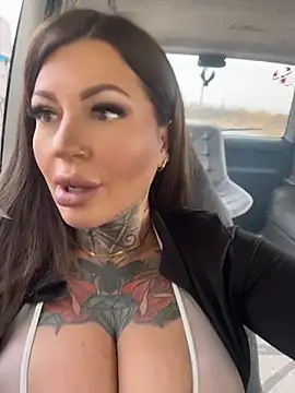 Krysstal003 - Sloppy bj dildo tits out+vid last tipper
