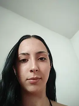 Liz021 - Rebolar d4 sem calcinha + show oil