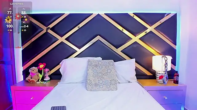 MelodySkylar - Striptease Hot