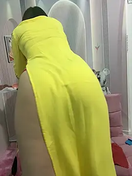 Nana-19 - Show ass oil+Spank assx20