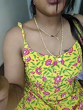 Tamil__Thara003