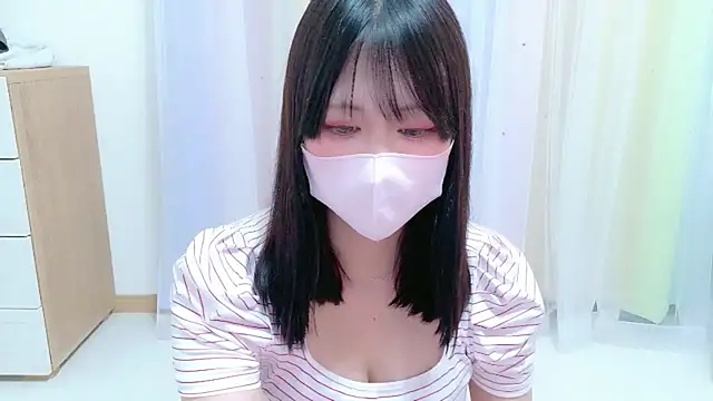 VYuNav - 服脱いでクリちゃんさわさわっ🐰