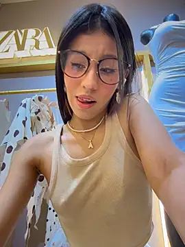 Alejandra_ospina - PANTY OFF + DESTROY MY PUSSY IN PUBLIC