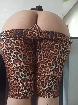 Lily_sx - Open ass 🍑 افتح خرمي