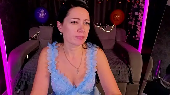 Maria_Howard - spank ass in doggy