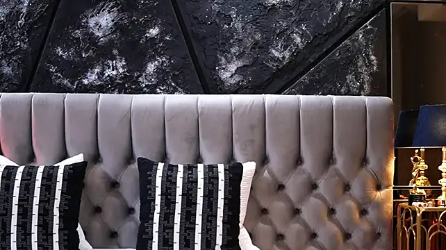 StephieRouse's Live XXX Chat