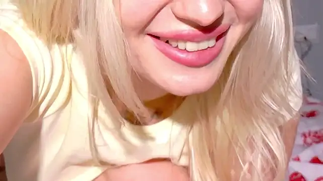 Baeonlive - Cumshow with a lot of squirt💦