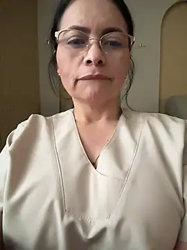 Janna099 - En el consultorio Ogm