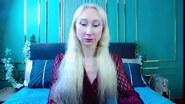 KissDreamm - Striptease