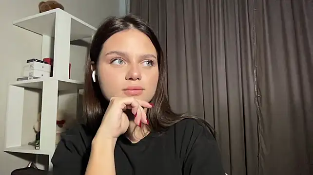 AlveraVolpert - some dance for you💅🏻