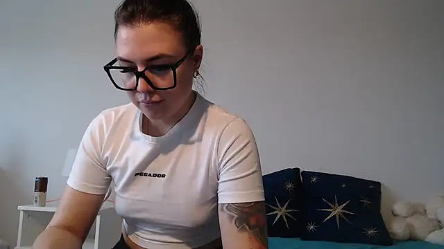 Alis_Rox - FUCKING DILDO 5 MIN + VIDEO FREE
