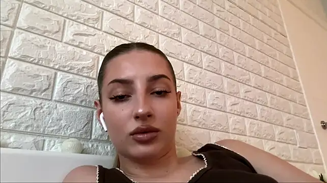 All_time_smile - blow a kiss