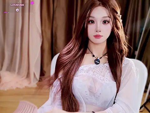 Chenchen_666 - 本周六晚上11点左右王子秀老师剧情大尺度抽插喷水秀