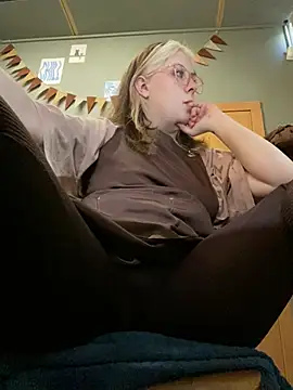 Cinnabon_ - MAKE MY PUSSY WET AT MY WORK