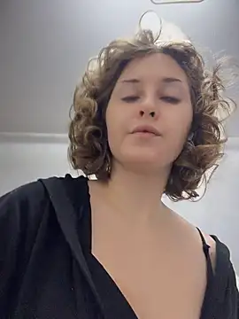 KellyKeler - Lick My Nipples Slowly \ naked TITS😈