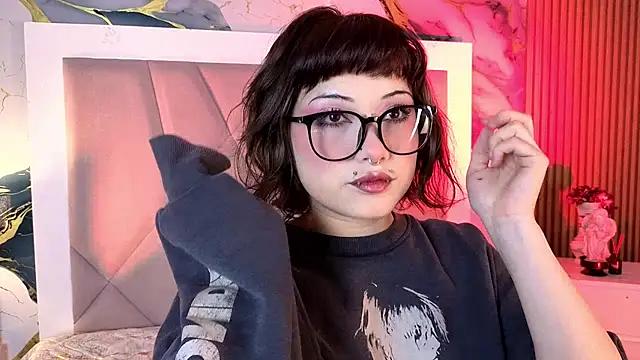 Sienna_Desiree - hello :D