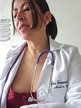 JustSamantha_ - MASSAGED MY BREASTS