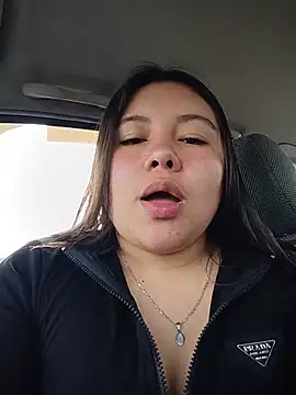 Lucy_blush - Flash tits in public