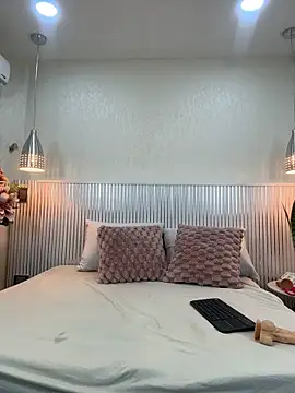 SofiaLugo - 🔥PUT YOUR FINGERS IN MY ASS 🔥