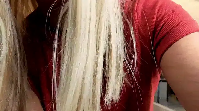 Miss_Tyka - OOPS! SQUIRT IN MY JEANS!🌊🫪