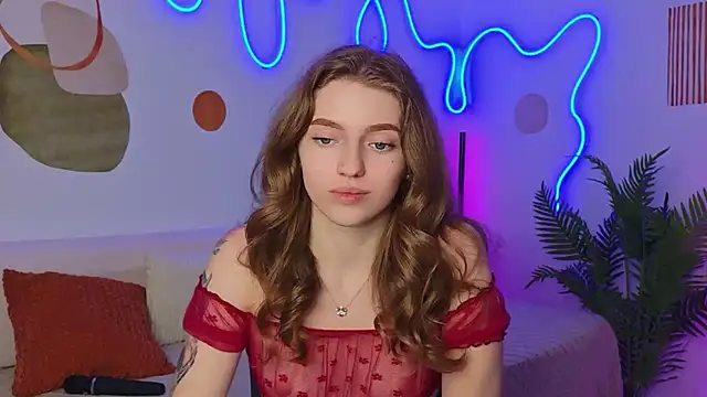 HeyTaylor - Blow kisses