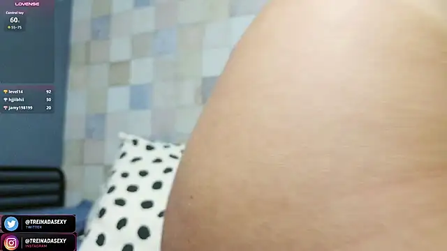Paullahotwife - 3 fingers pussy+lush