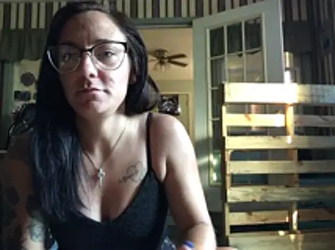 Xnaomifox - Use new toy