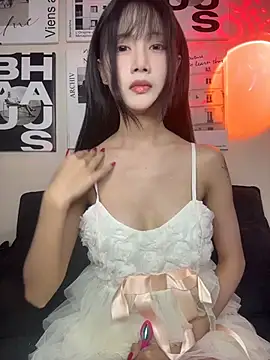 Xiaoxiao1001 - 撕胸贴 五分钟