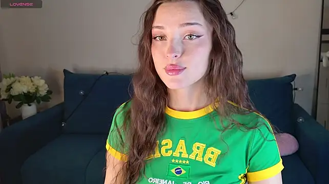Eva_Saylor - Twerking with a naked butt