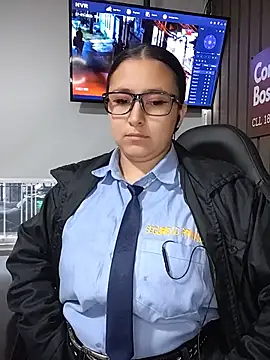 Cute_Penelope - Pull down pants+spank hard ass 🤫shh