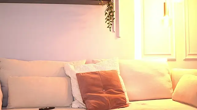 SiennaHays - slide a finger inside