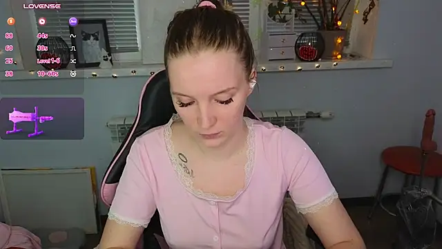 Mary_Blu - pussy boom