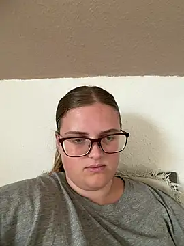 CurvyPaar2 - Show Pussy & 2 Videos