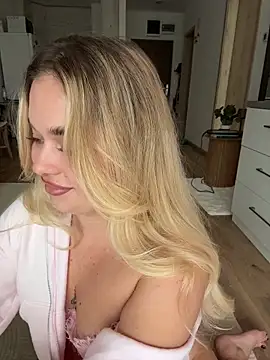 Lilixcake - Bilincset fel és tömjük tele Lili száját