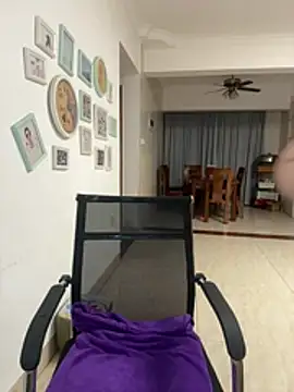 Anna-688 - 楼梯间楼梯2分钟