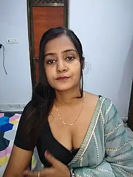 Miss-Riyasingh - Susu show