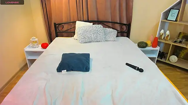 WhiteWingsDoll - 🍒 Masturbate until I cum 🍒