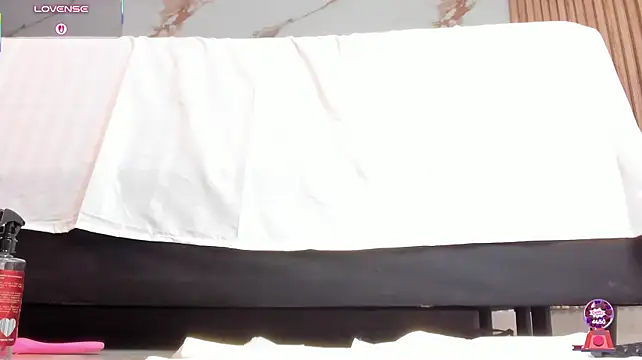 Nicolee19 - cowgirl show
